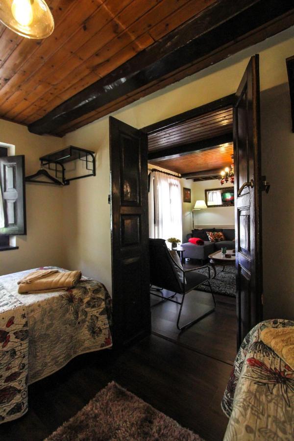 Onís Apartamentos 'Los Balcones De Nieda 2' מראה חיצוני תמונה
